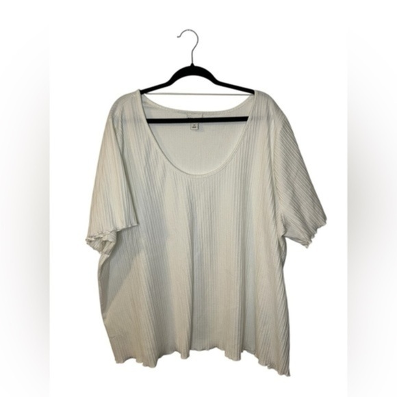 Ava & Viv Cream Boxy Short Sleeve Tee - Picture 1 of 4